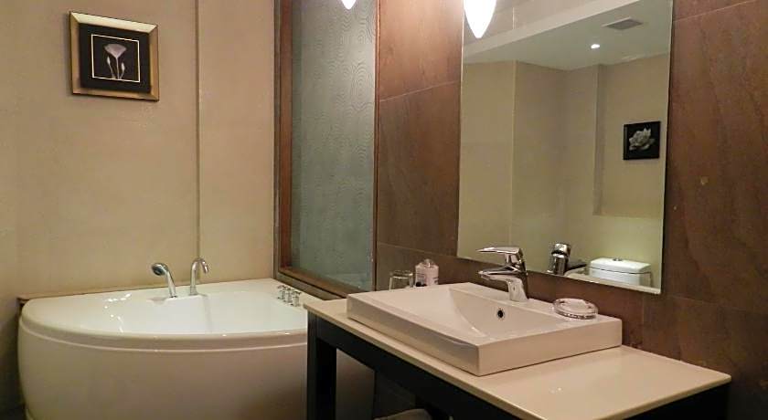 Hotel Sinclairs Retreat Ooty