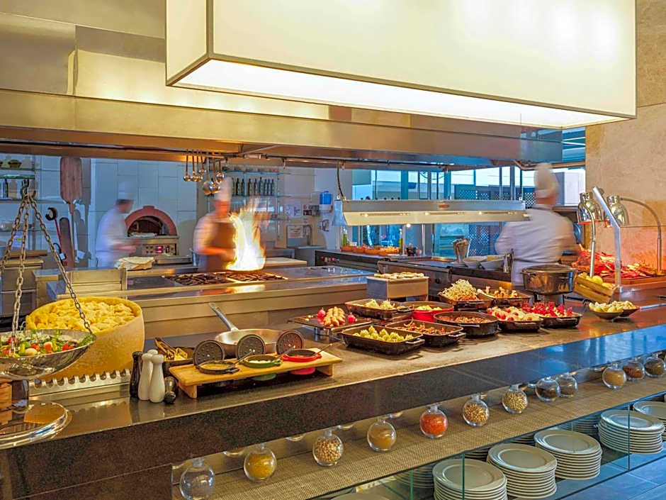 Swissotel Buyuk Efes Izmir