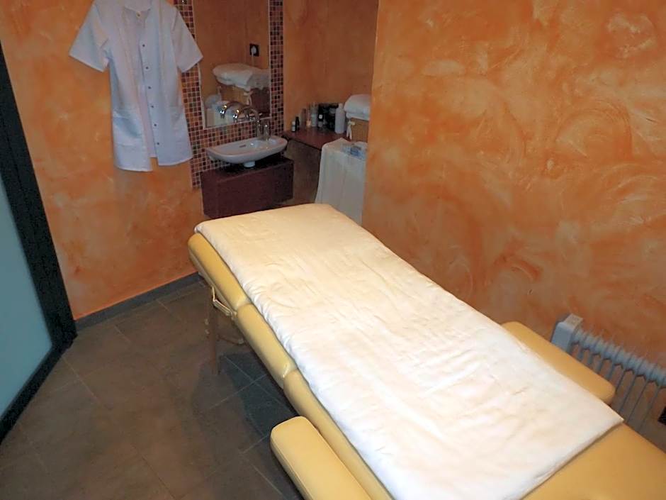 Château des Monthairons Hôtel Restaurant GastroMaison Spa privatif