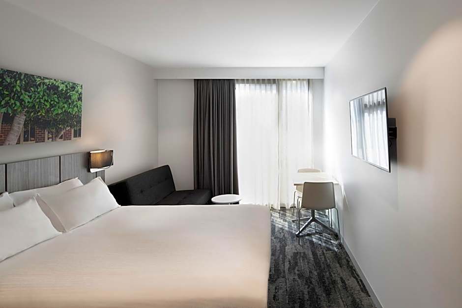 Mercure Sydney Blacktown