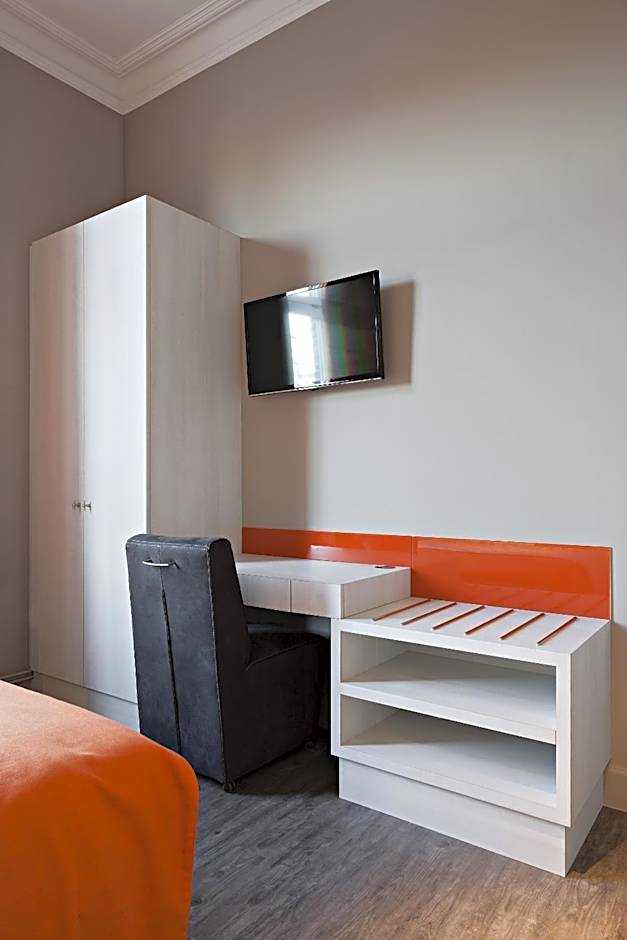 Hotel Duivels Paterke Harelbeeksestraat 29, 8500 Kortrijk