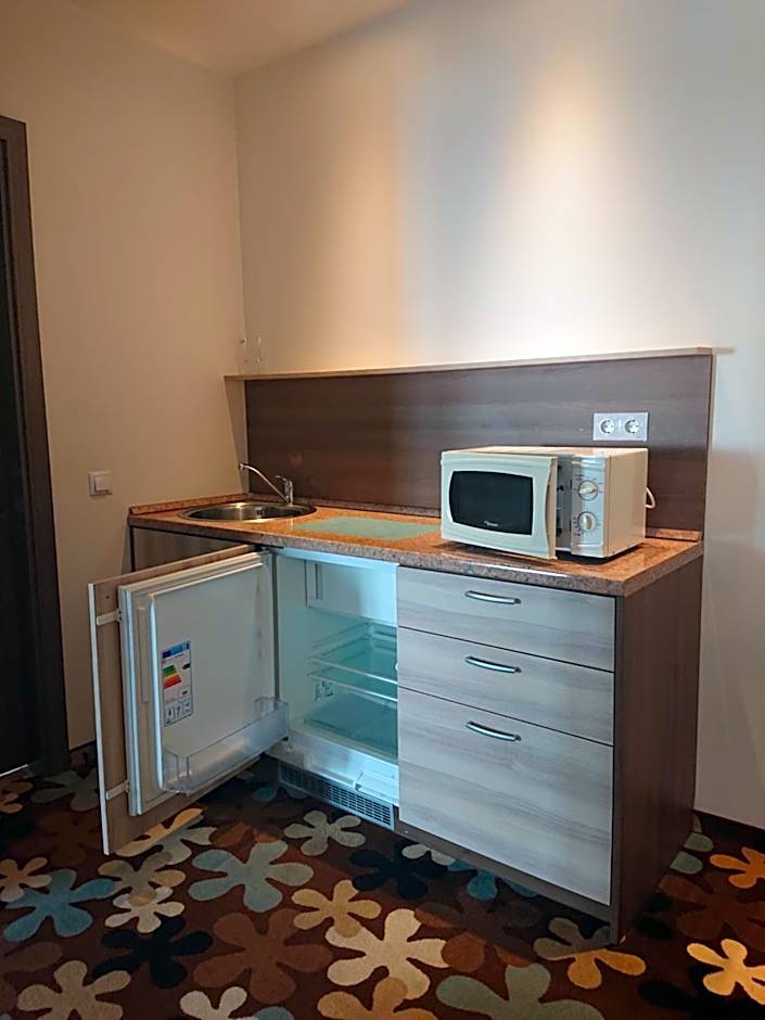 Algiro Hotel
