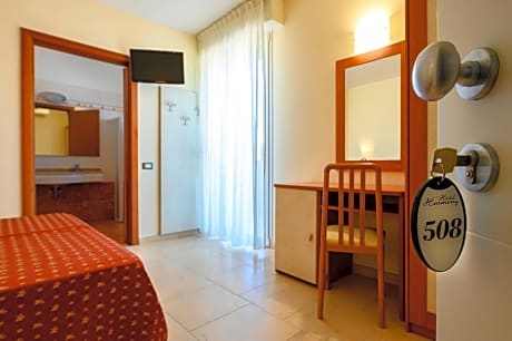 Standard Double or Twin Room with Sea View