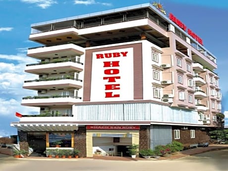 Ruby Hotel