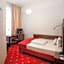 Centro National Frankfurt, Trademark Collection by Wyndham