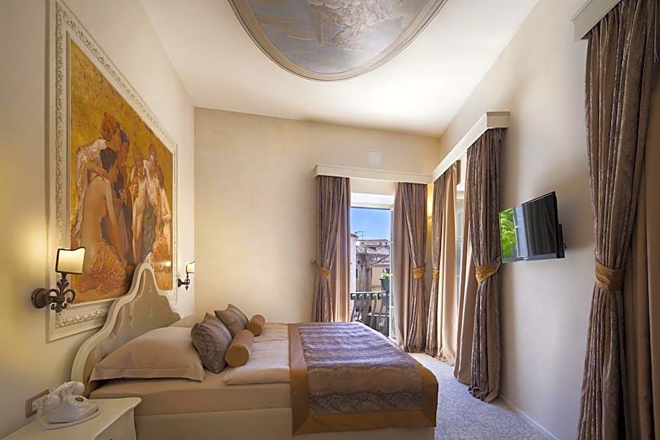 Photo 1 of 12 of Executive Suite, Balcony