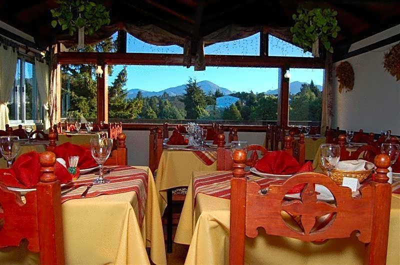 Ruca Cheli Village Ski Hotel