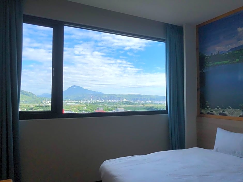 CHIILIH HOTEL CORAL MUSEUM