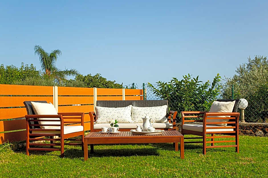 Villa Mare Monte ApartHotel