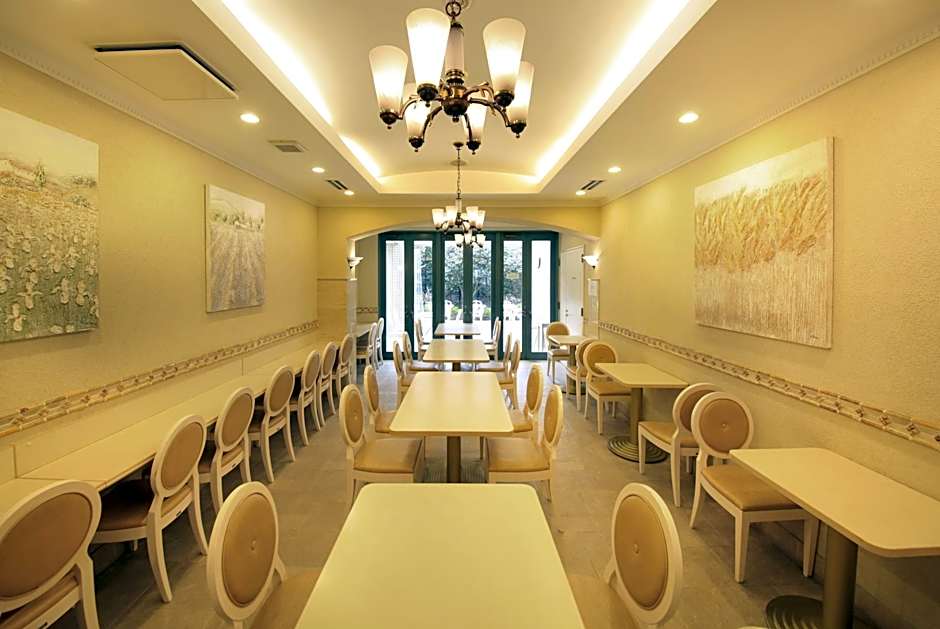 Hotel Coco Grand Kitasenju