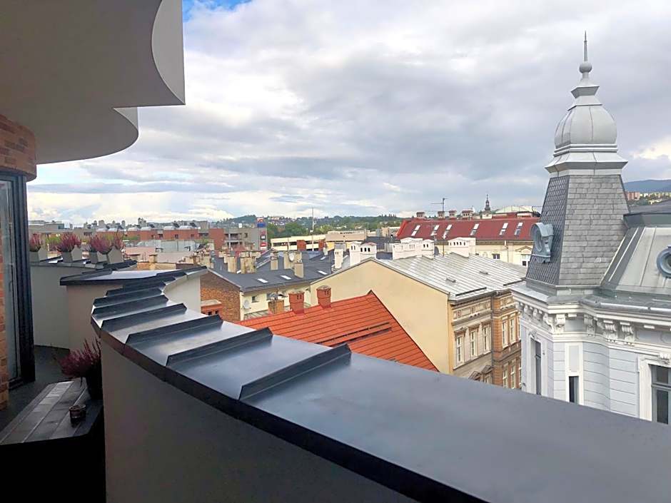 Sky Roof Apartments