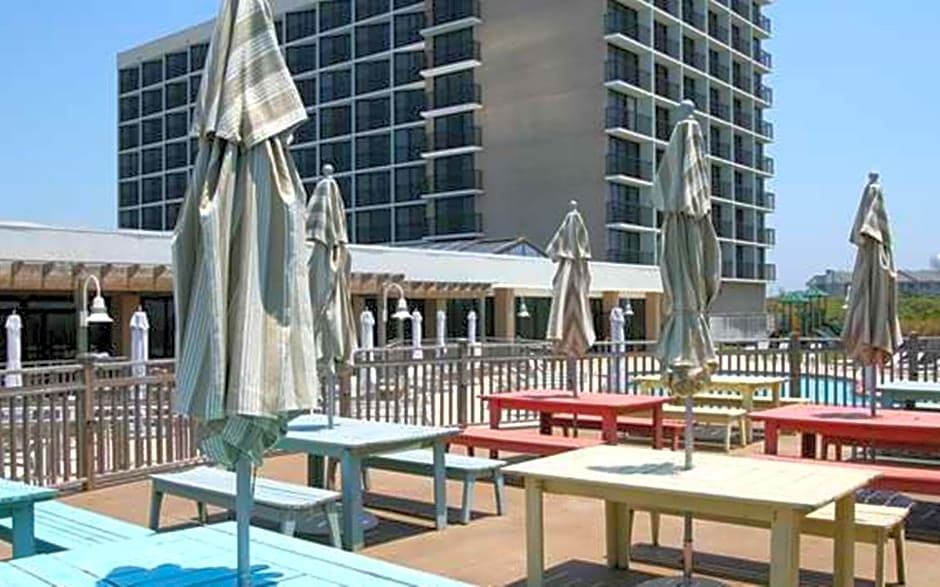 DoubleTree by Hilton Atlantic Beach Oceanfront