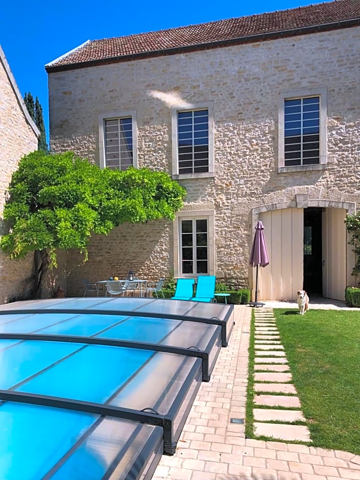 "LE JARDIN" Chambre de charme, piscine à Meursault