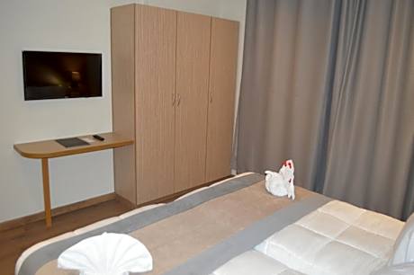 Two-Bedroom Suite with Kitchenette
