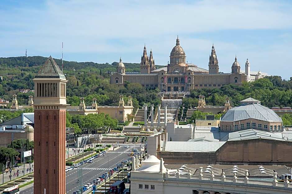 Catalonia Barcelona Plaza