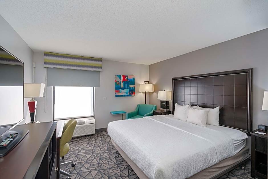 Hampton Inn By Hilton Bloomington West