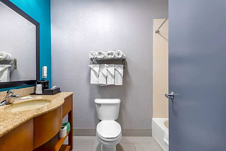 Quality Inn & Suites Edgefield