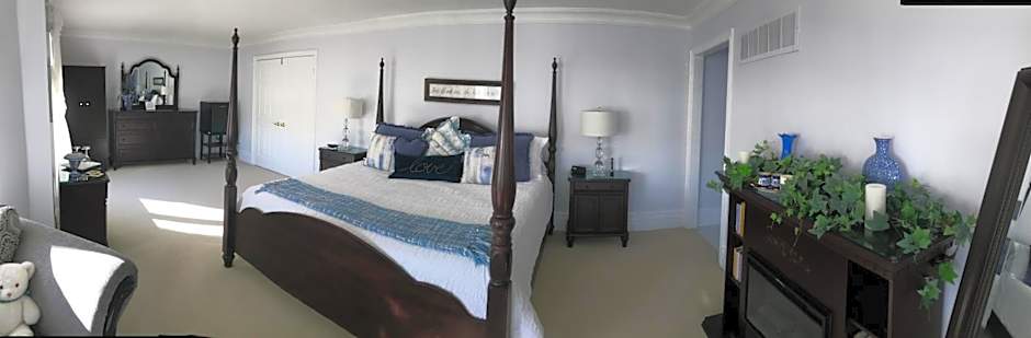 Molly's Retreat B and B