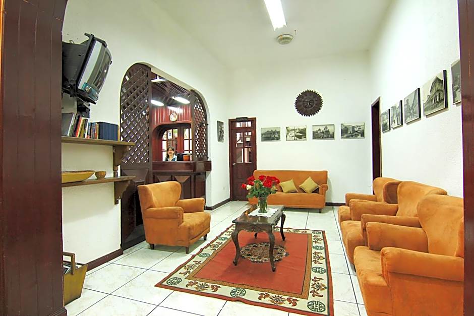 Hotel Huasi Continental