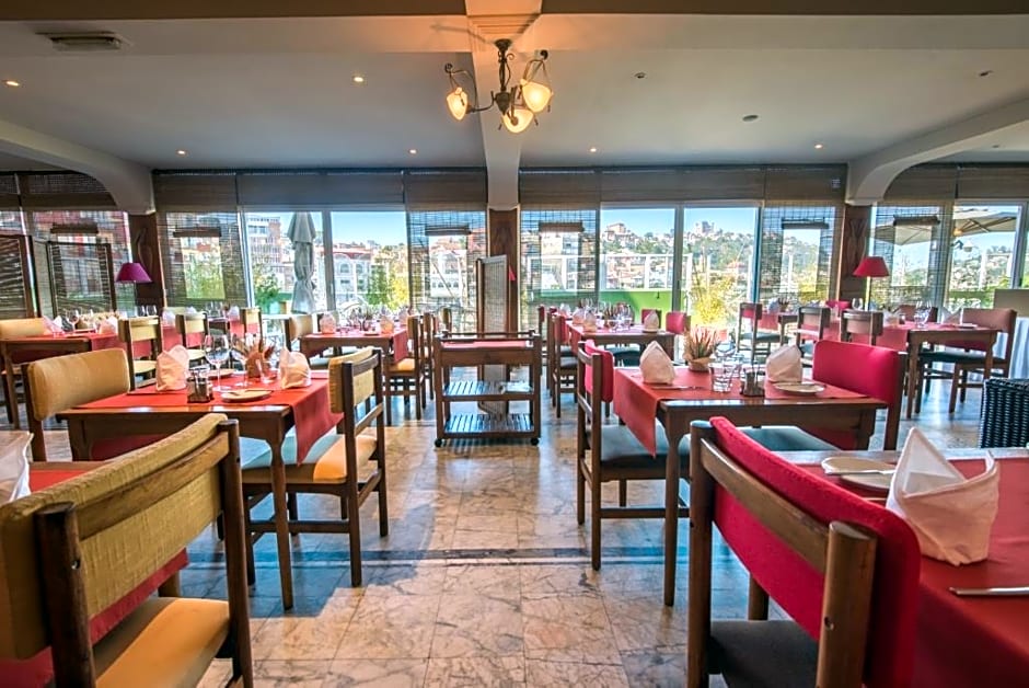 Hotel Colbert Spa & Casino