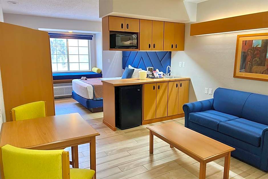 Microtel Inn & Suites By Wyndham Culiacan