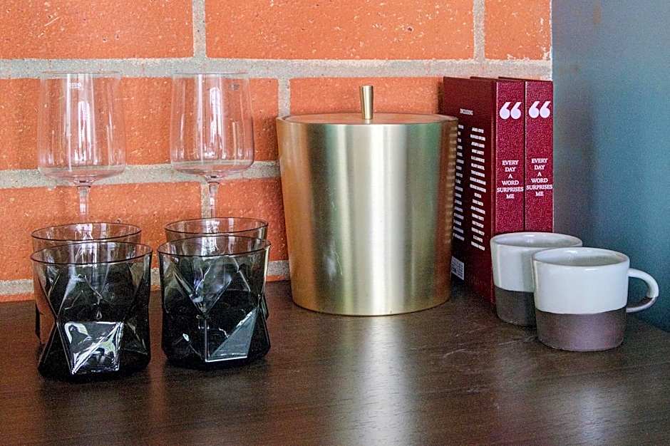 The Hollywood Franklin Hotel near Universal Studios