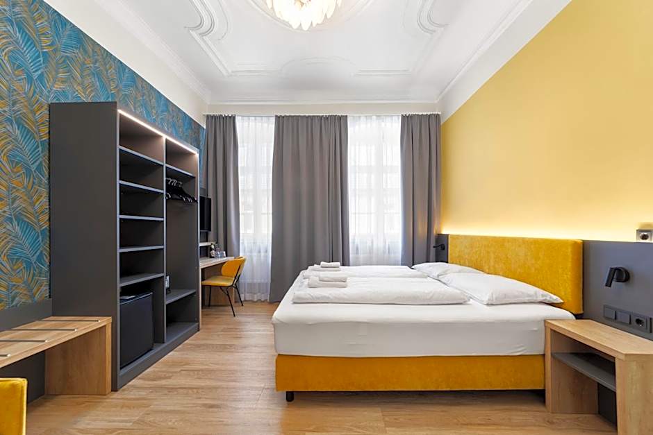 NEU - Sona Design Rooms - CITY CENTER -