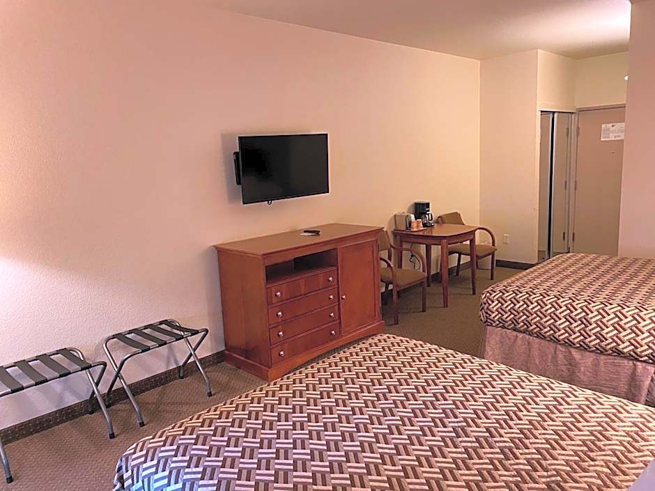 A Riverside Inn Travelodge by Wyndham