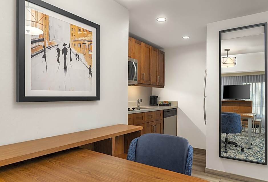 Homewood Suites by Hilton Boston/Brookline