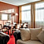 Grand Royal Hotel