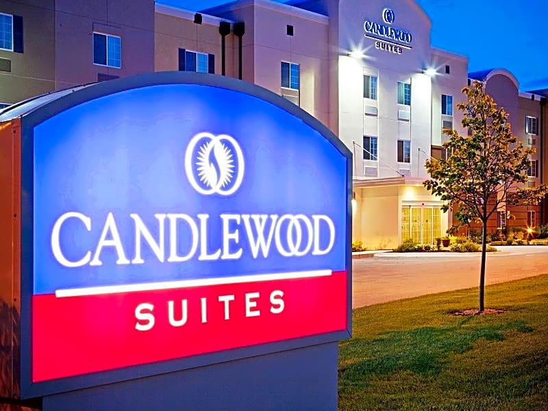 Candlewood Suites Bellevue