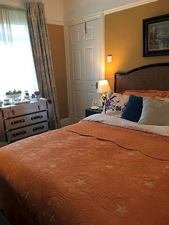 Wynberg House Bed & Breakfast Swansea