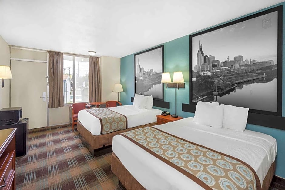 Super 8 by Wyndham Nashville Downtown