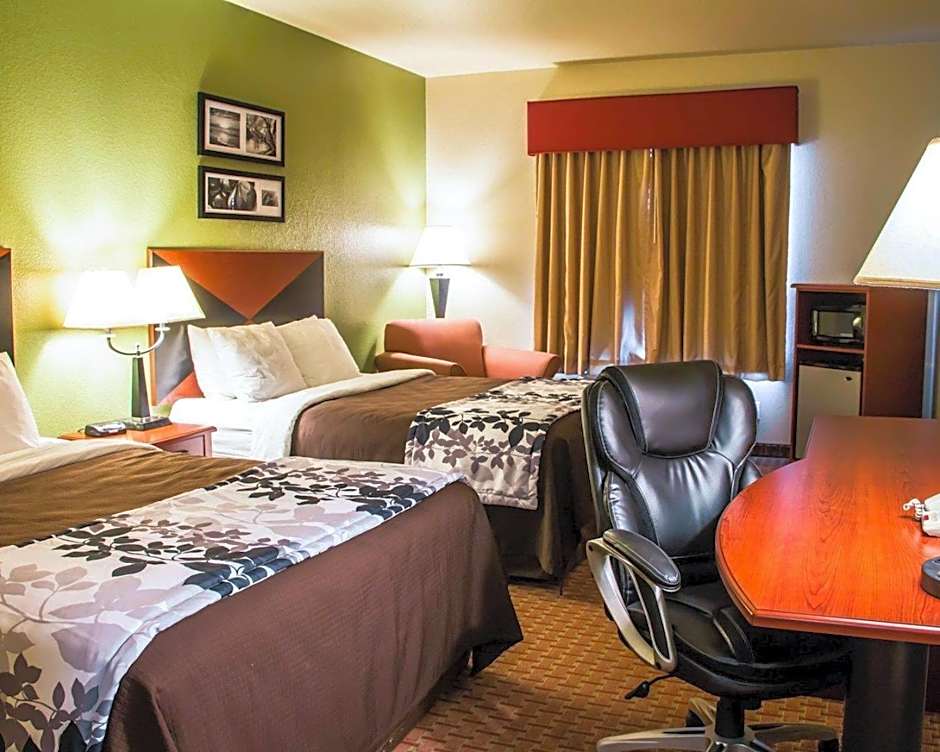 Sleep Inn & Suites at Six Flags
