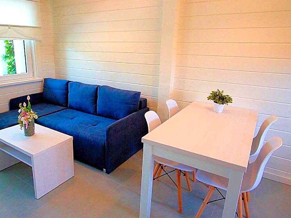 Biale Domki Paula Rewal - Domki z klimatyzacja, w obiekcie Jacuzzi i darmowe Wifi!