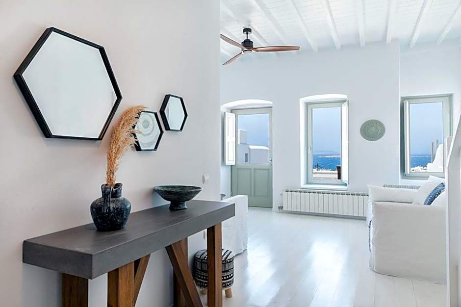 She Mykonos - The Residency