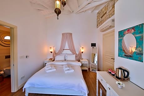 Junior Double Room