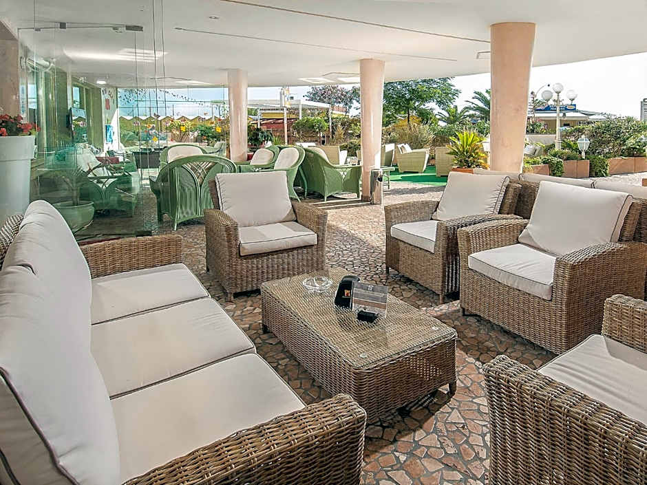 Hotel Des Nations - Vintage Hotel sul mare