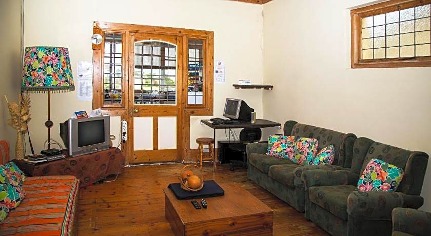 Jikeleza International Backpacker Lodge