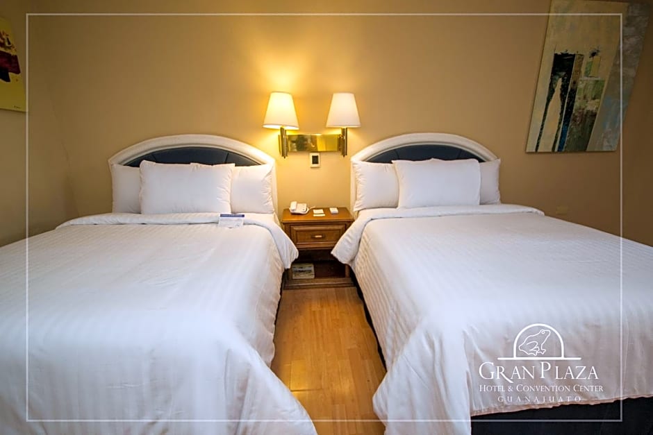 Hotel Gran Plaza & Convention Center