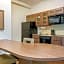Candlewood Suites Fort Myers/Sanibel Gateway By IHG
