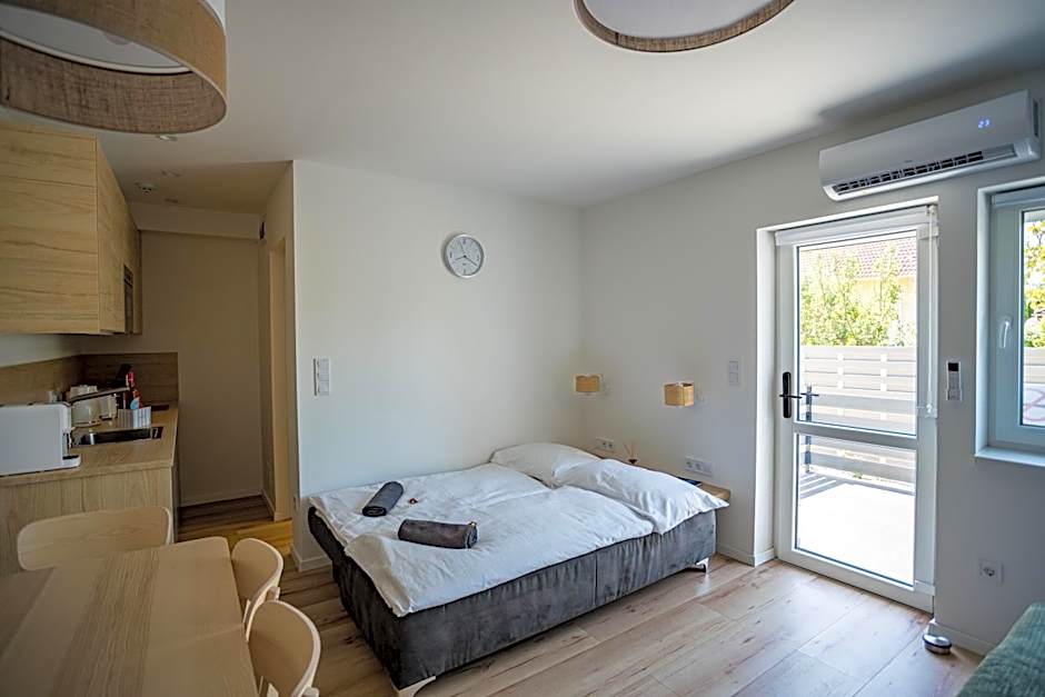 Balatonic Lime apartmanház