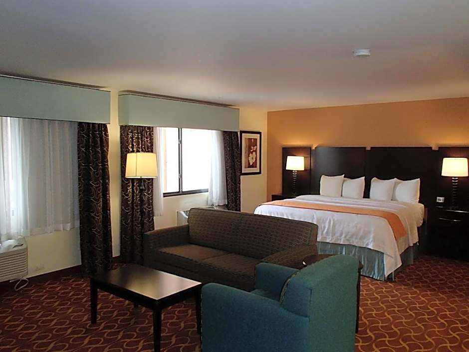 Lux Hotel & Spa