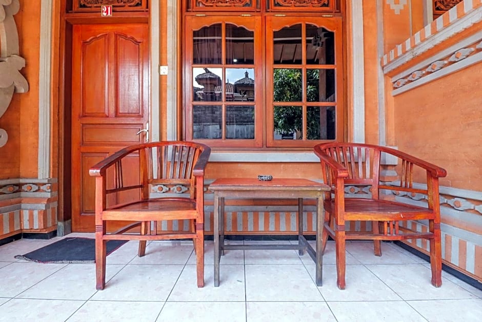 OYO 2411 Taman Mekar Beach Inn 2