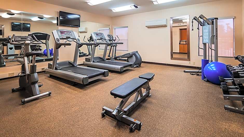 Best Western Plus Fresno Airport Hotel