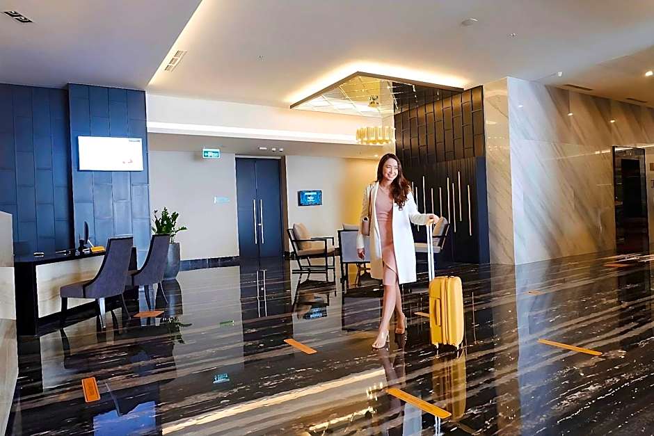 Grand Swiss-Belhotel Darmo