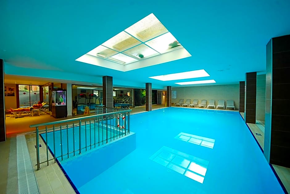 Pasabey Hotel