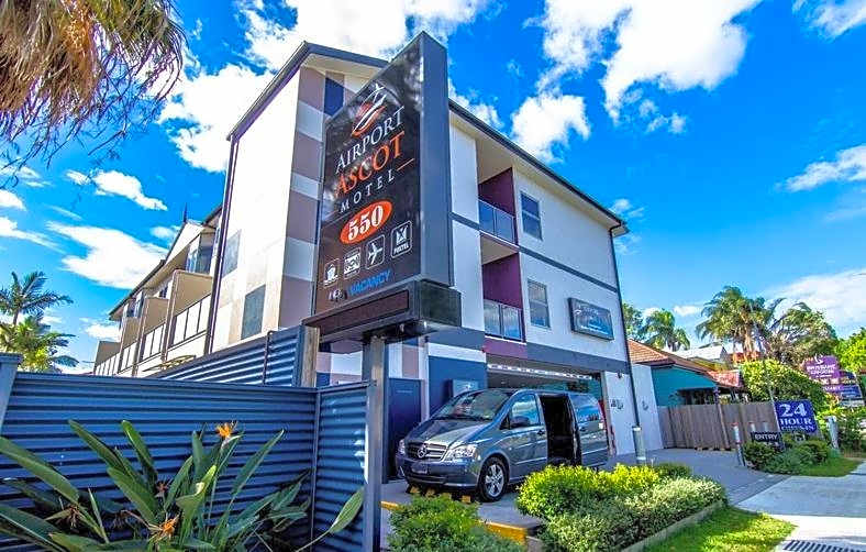 Airport Ascot Motel