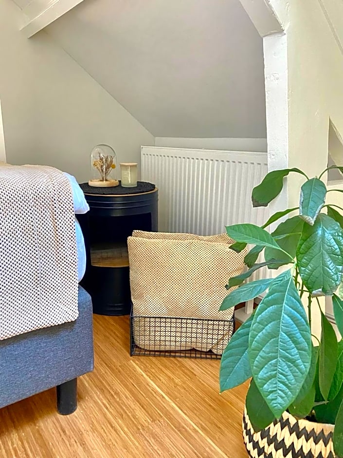 The Lighthouse Cabin