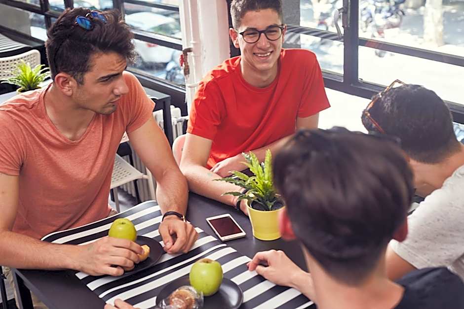 Free Hostels Barcelona